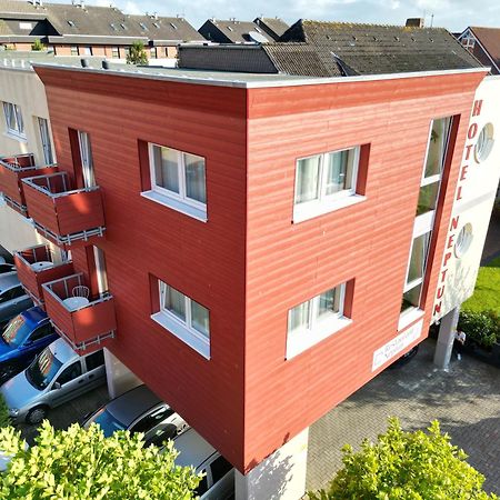 Hotel Neptun Schillig Exterior photo