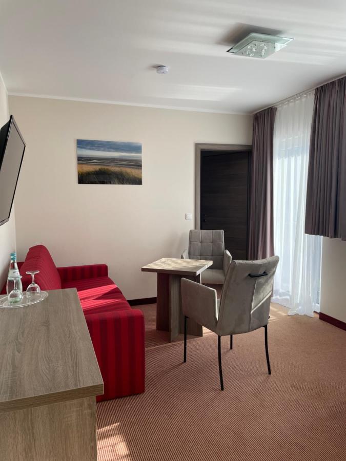 Hotel Neptun Schillig Exterior photo